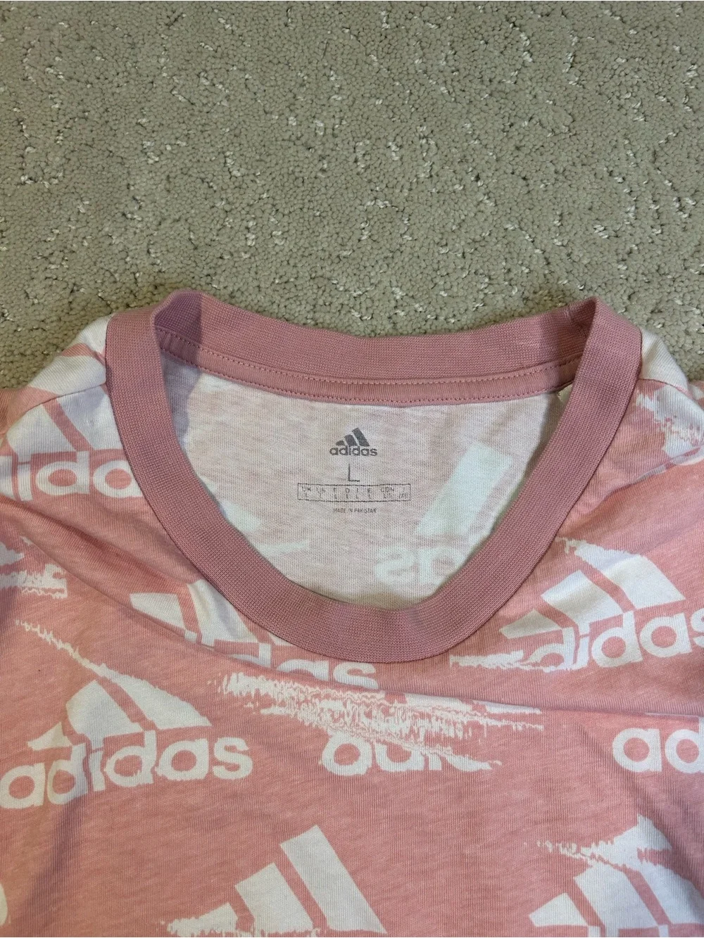 Adidas Shirt Mens Large Pink White All Over Logo Graphic Tee T-Shirt Athletic